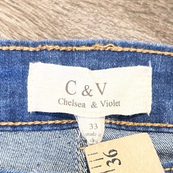 CHELSEA & VIOLET Bell Bottom Jeans Womens Size 33 High Rise Embroidered Stretch - Picture 13 of 16